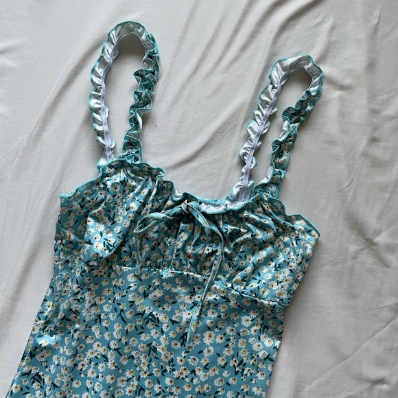 Shein dress - Picture 1 of 3